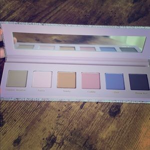 Dominique Cosmetics Eyeshadow Palette